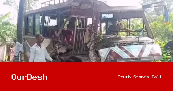 ঢাকা-বরিশাল মহাসড়কে দুই বাসের মুখোমুখি সংঘর্ষে ২০ জন আহত