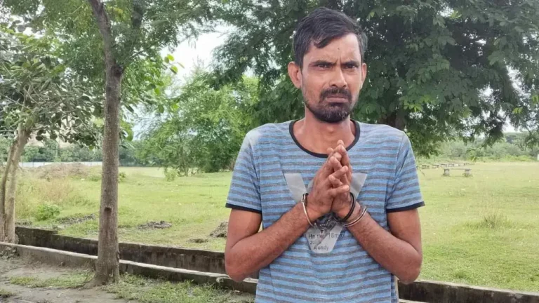 মোংলায় ৭৮০ গ্রাম গাঁজাসহ মাদক কারবারি গ্রেপ্তার, ভ্রাম্যমাণ আদালতে এক বছরের কারাদণ্ড