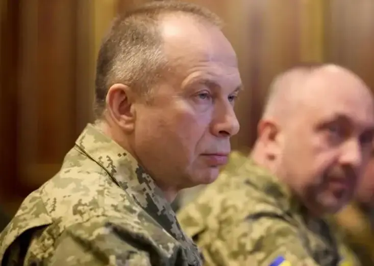 Row escalates in Ukraine over army chief’s future