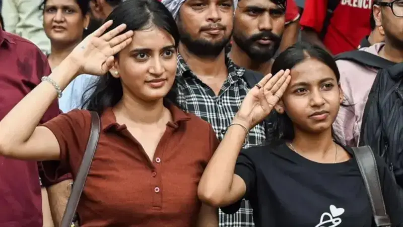 আন্দোলন শেষ, ককরোচ জনতা পার্টির ভবিষ্যৎ কী? রাজনৈতিক বিশ্লেষণে উঠে এল নানা মত
