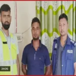 কুষ্টিয়ায় অস্ত্র ও ইয়াবাসহ বাবা-ছেলে আটক, পরে বাবাকে মুক্তি