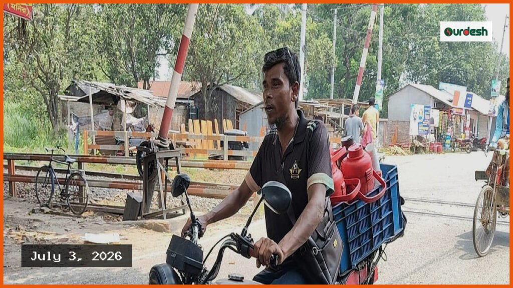 ফোন করলেই মোটরসাইকেলে চা পৌঁছে দেন রনি
