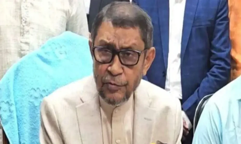বেসরকারি ক্লিনিকে লেবার রুম স্থাপনে স্বাস্থ্যমন্ত্রীর কড়া নির্দেশ
