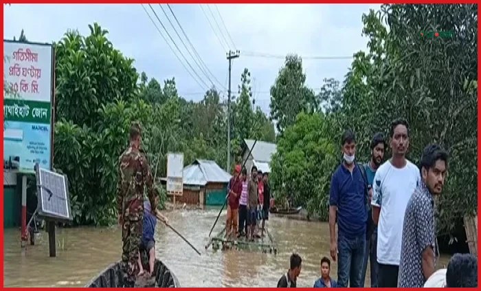 চট্টগ্রামে ভয়াবহ বন্যায় পানিবন্দি সাড়ে ৪ লাখ মানুষ