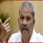 ডিসেম্বর পর্যন্ত অপেক্ষা কেন, শেখ হাসিনাকে এখনই দেশে ফেরার আহ্বান আসিফ নজরুলের