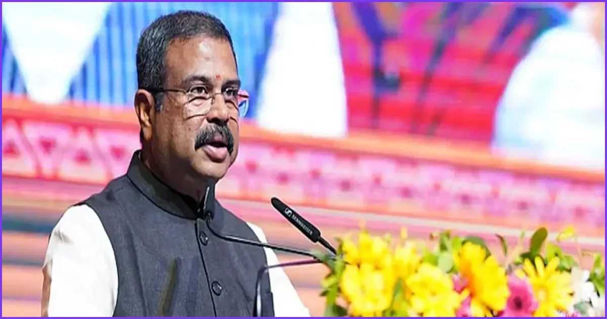 অবশেষে পদত্যাগ করলেন ভারতের শিক্ষামন্ত্রী ধর্মেন্দ্র প্রধান