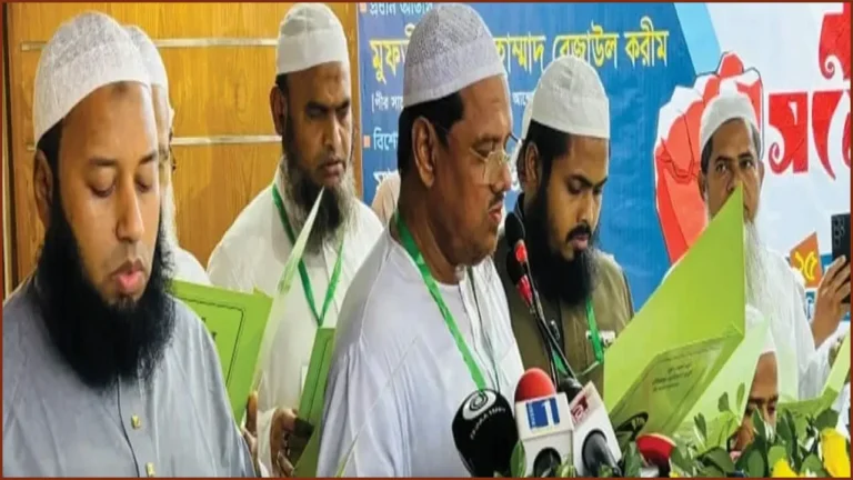 ইসলাম, দেশ ও মানবতার পক্ষে কাজ করাই আমাদের লক্ষ্য: চরমোনাই পীর