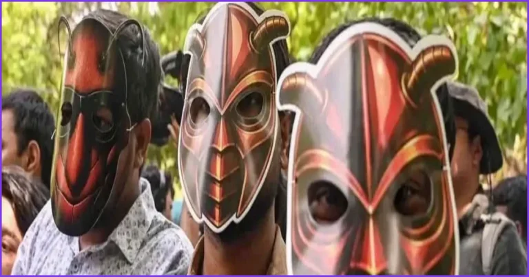 কলকাতায় মিছিলের অনুমতি চেয়ে পুলিশের দ্বারস্থ ককরোচ জনতা পার্টি