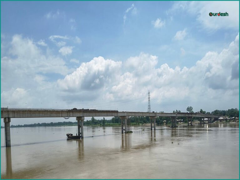 কুড়িগ্রামে নদ-নদীর পানি বৃদ্ধি, বন্যার আশঙ্কায় তীরবর্তী মানুষ