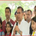 দেশকে সবুজ করতে শিশুদের প্রতি বছর গাছ লাগানোর আহ্বান প্রধানমন্ত্রীর