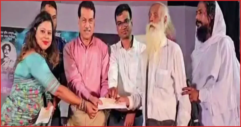নরসিংদীতে সাংস্কৃতিক অনুদান বিতরণ, ঐতিহ্য লালনের আহ্বান সাংসদ খোকনের