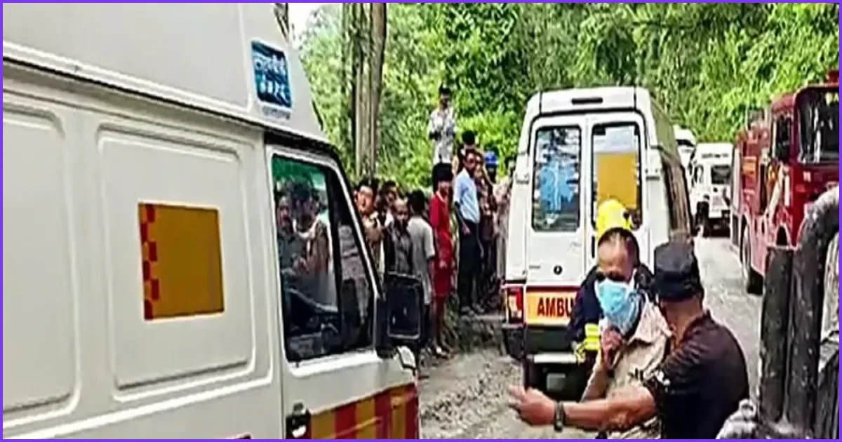 ভারতের সিকিমে জলবিদ্যুৎ প্রকল্পের সুড়ঙ্গ ধসে ৯ জনের মৃত্যু