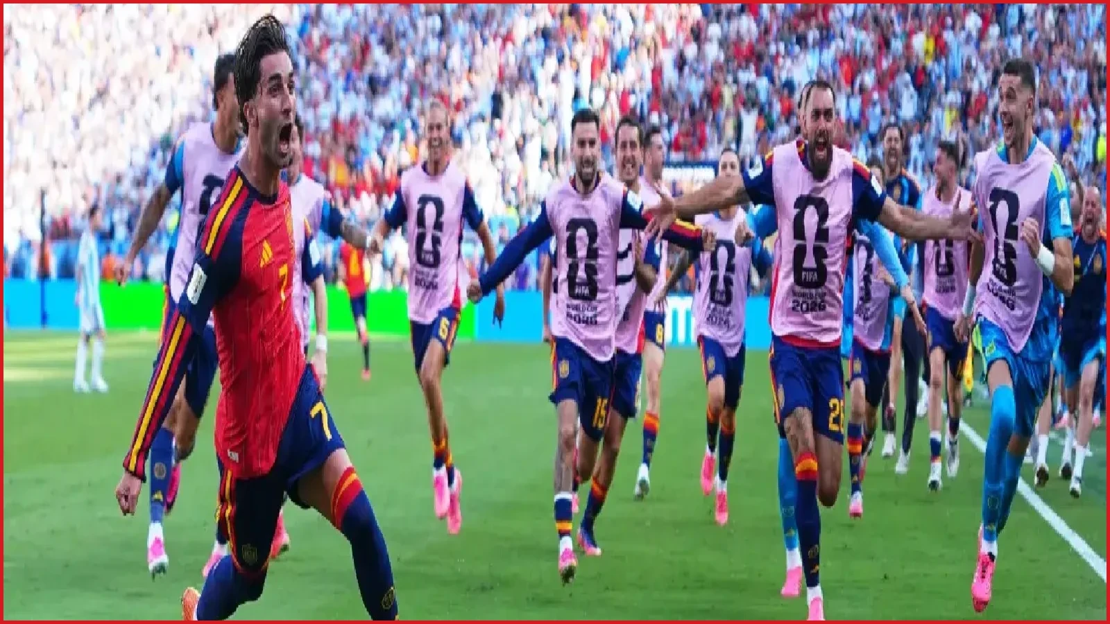 ভূরাজনীতিকে ছাপিয়ে জয় হলো ফুটবলের: এক অনন্য বিশ্বকাপ