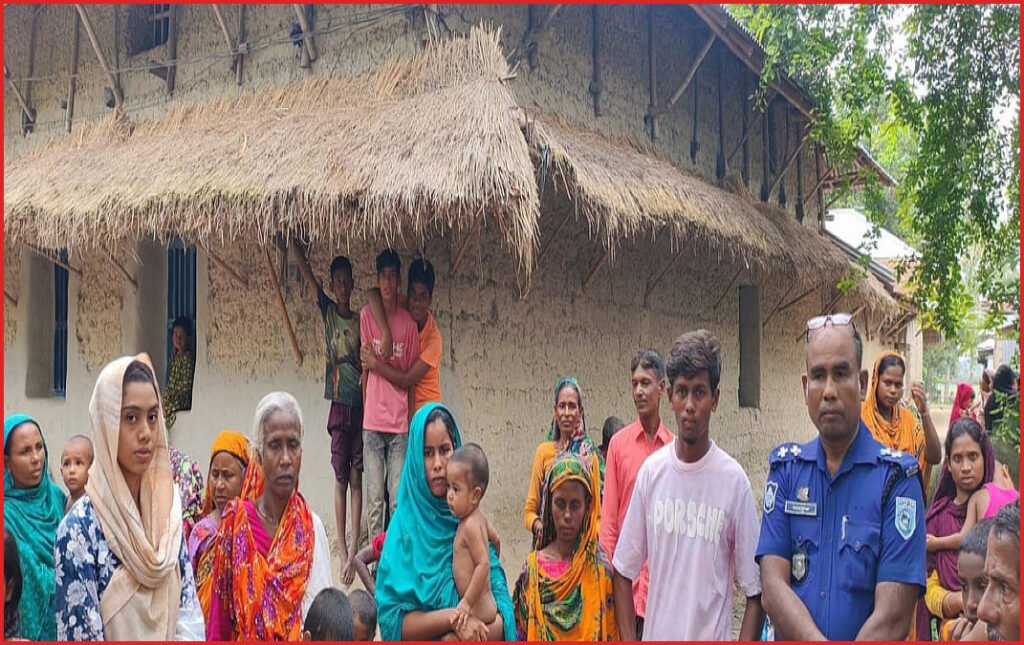 মায়ের অপেক্ষায় হিলিতে কাঁদছিল দুই শিশু, পুলিশের সহায়তায় ফিরল বাড়ি