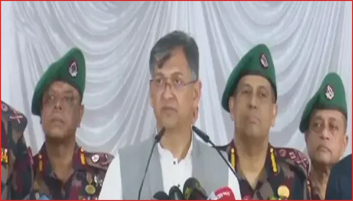 সীমান্তে অপরাধ রোধে বিজিবিকে সর্বোচ্চ সতর্ক থাকার নির্দেশ স্বরাষ্ট্রমন্ত্রীর
