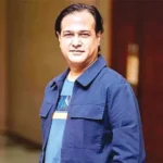 দেশে গান-বাজনা চলবে কি না, সরকারের কাছে স্পষ্ট বার্তা চাইলেন আসিফ আকবর
