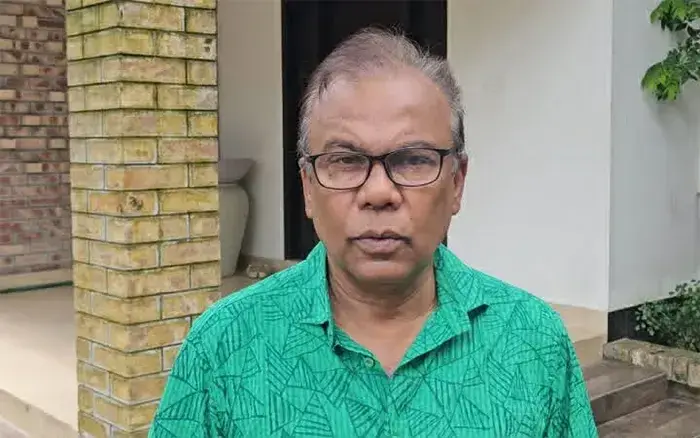 ফরিদপুরে অভিনেতা ফজলুর রহমান বাবুর পৈতৃক বাড়িতে চুরির ঘটনায় জিডি