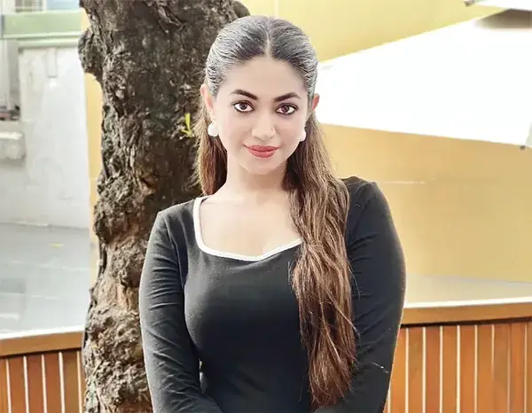 সামাজিক যোগাযোগমাধ্যমে কুরুচিপূর্ণ মন্তব্যের শিকার অভিনেত্রী প্রিয়ন্তী উর্বী