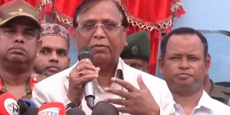 ফুটপাত দখলমুক্ত করতে কঠোর অবস্থানে ডিএসসিসি প্রশাসক