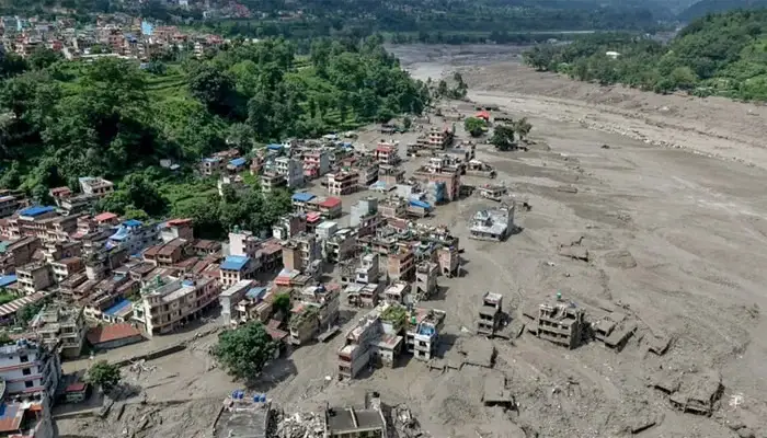 নেপালের চীন সীমান্ত এলাকায় আকস্মিক বন্যা ও ভূমিধসে ১৭ জনের প্রাণহানি