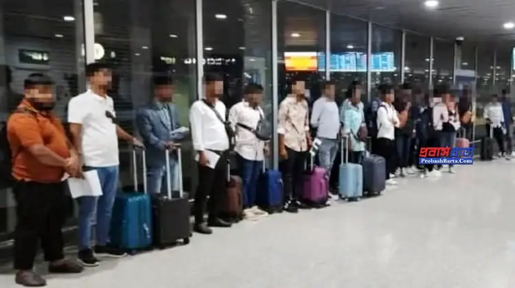 প্রেক্ষাপট: মালয়েশিয়ার বিমানবন্দরে ভুয়া ভিসায় আটকের তালিকায় শীর্ষে বাংলাদেশিরা