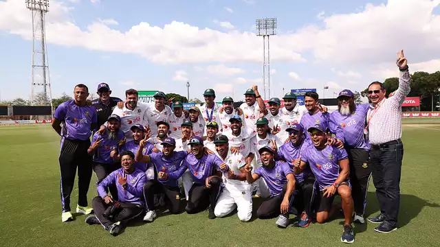 অস্ট্রেলিয়ার মাটিতে ঐতিহাসিক জয় বাংলাদেশের: মিরাজের ঘূর্ণিতে প্রথম টেস্টে জয়