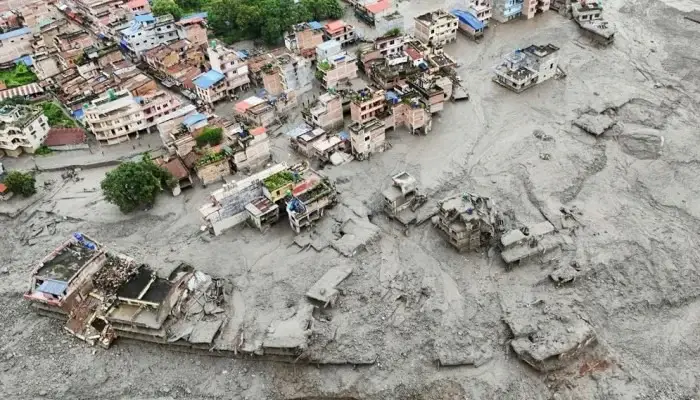 বন্যাবিধ্বস্ত নেপাল পুনর্গঠনে প্রয়োজন ৪ থেকে ৫ বিলিয়ন ডলার