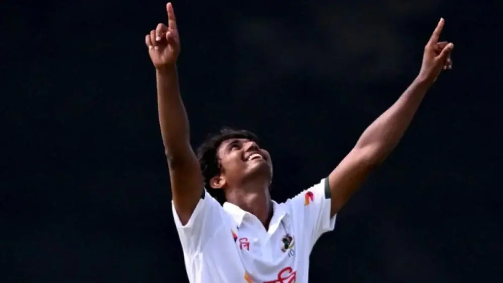 অস্ট্রেলিয়ার মাটিতে ইতিহাস গড়া বোলিংয়ে হাসান মাহমুদের ৬ উইকেট