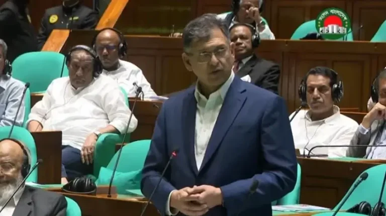 জুলাই জাতীয় সনদ বাস্তবায়নে বিরোধী দলকে সহযোগিতার আহ্বান স্বরাষ্ট্রমন্ত্রীর