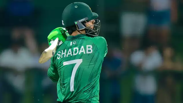 সিপিএল ২০২৬: শাদাব ও মঈনের ব্যাটে ফ্যালকনসের জয় দিয়ে ঘরের মাঠে যাত্রা শুরু