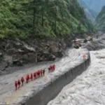 নেপাল-তিব্বত সীমান্তে হ্রদের বাঁধ ভাঙার উচ্চ ঝুঁকি, বন্যার আশঙ্কায় চীন