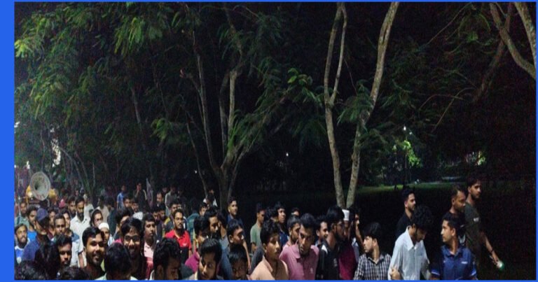 এনটিআরসিএ বহালের দাবিতে বেরোবিতে শিক্ষার্থীদের বিক্ষোভ