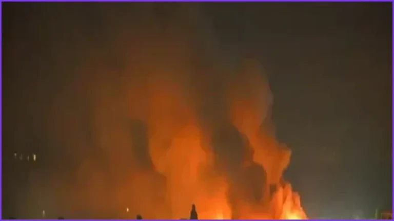 কিয়েভে রাশিয়ার ক্ষেপণাস্ত্র হামলা: নিহত ১৪, আহত ২৭