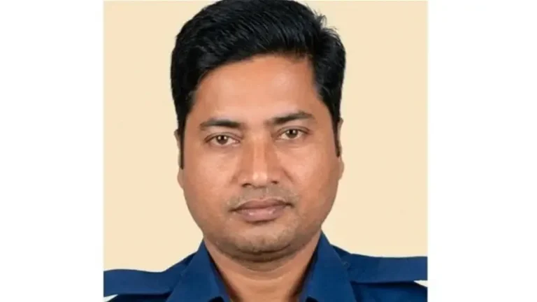 কুলিয়ারচরে ট্রাকের নিচে চাপা পড়ে হাইওয়ে পুলিশ কনস্টেবল নিহত