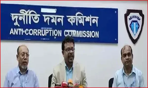 চলতি মাসেই দুদকে নতুন কমিশন প্রত্যাশা, বেনজীর ইস্যুতে মহাপরিচালক