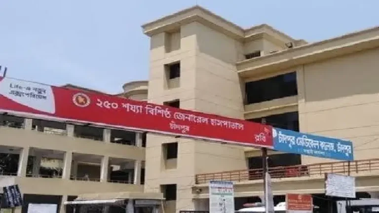 চাঁদপুরে বাস-অটোরিকশার মুখোমুখি সংঘর্ষে নিহত ১, আহত ৩