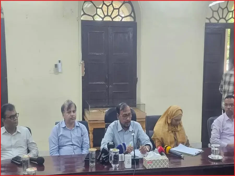 জগন্নাথ বিশ্ববিদ্যালয়ে সংঘর্ষ: তদন্ত কমিটি গঠন, উপাচার্যের আহ্বান