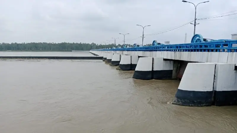 তিস্তার পানি বিপৎসীমার ওপরে, লালমনিরহাটে বন্যা সতর্কতা