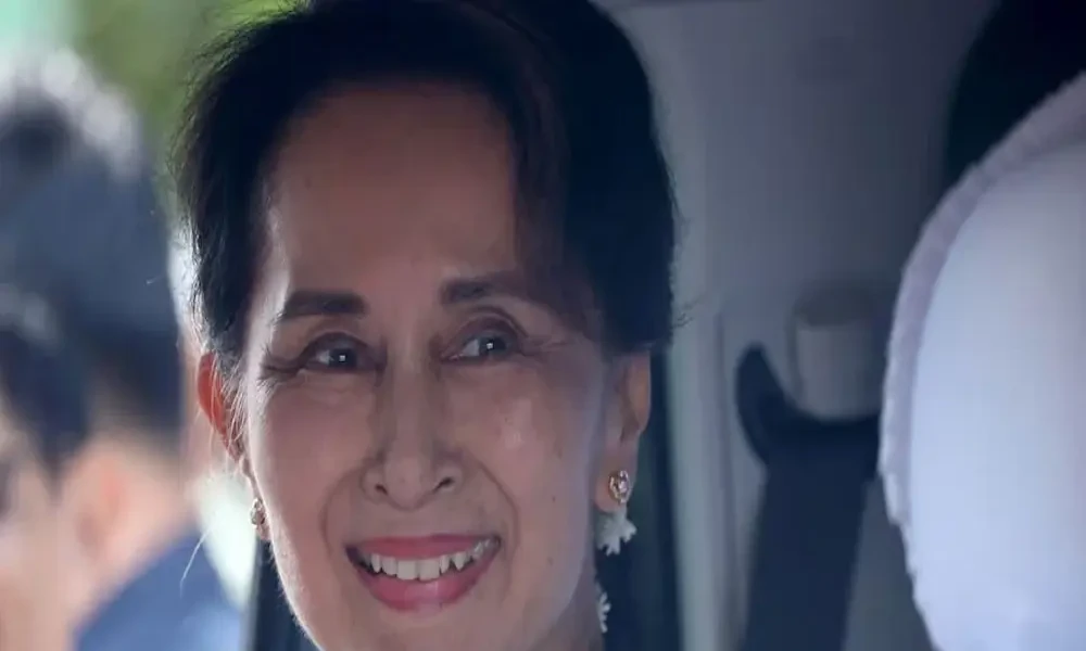 বন্দিদশায় প্রথমবারের মতো আইসিআরসি প্রতিনিধির সঙ্গে সু চির সাক্ষাৎ
