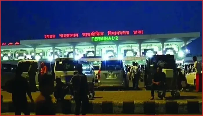 শাহজালাল বিমানবন্দরের বলাকা লাউঞ্জে অগ্নিকাণ্ড, নিয়ন্ত্রণে কর্মীরা