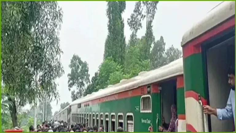 সিরাজগঞ্জে সিল্কসিটি এক্সপ্রেস লাইনচ্যুত: ৫ সদস্যের তদন্ত কমিটি