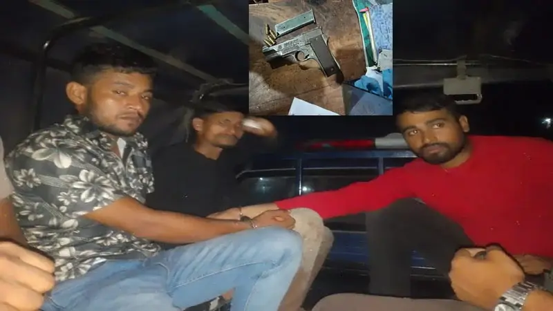 খুলনায় গুলি-পিস্তল-ককটেলসহ ৩ জন গ্রেপ্তার