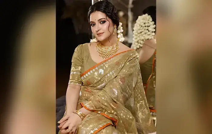 প্রথম সিনেমায় কত পারিশ্রমিক পেয়েছিলেন পরীমনি?