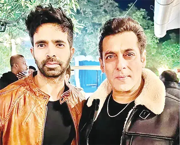 বলিউডে পা রাখছেন সালমান খানের বডিগার্ড শেরার ছেলে