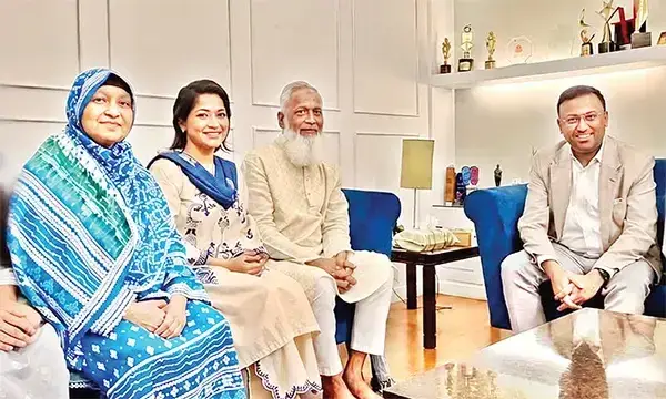 বাঁধনের বাসায় পররাষ্ট্র প্রতিমন্ত্রী হুমায়ুন কবির