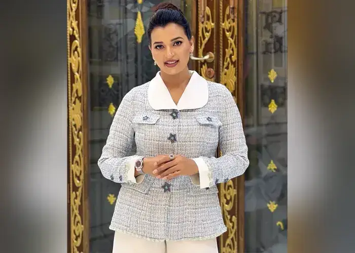 সম্পর্ক টেকসই করতে অর্থের চেয়ে সময় বেশি জরুরি: বর্ষা