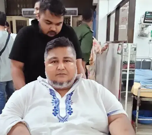 হাসপাতালে চিকিৎসাধীন ‘হাঙর নদী গ্রেনেড’ খ্যাত অভিনেতা বিজয়