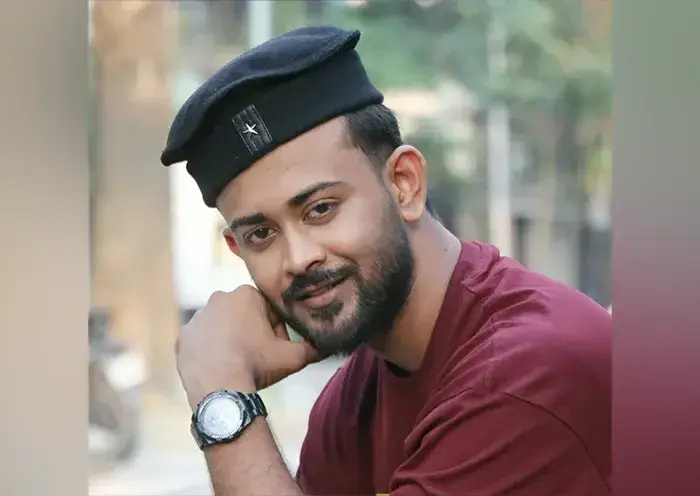 চার সিনেমায় অভিনয়ে ফিরছেন সিয়াম মৃধা