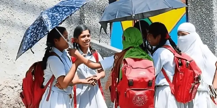 চামড়া শিল্পে ২ হাজার কোটি টাকার পুনঃঅর্থায়ন চুক্তি সই