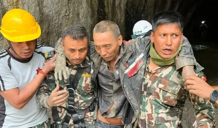 নেপালে বন্যা ও হিমবাহ ধস: এখনো নিখোঁজ ৫ হাজার মানুষ